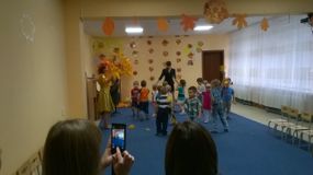 2015 год - праздник Осени группа "Синеглазка"