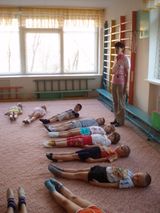 физкультурный зал и инструктор по физической культуре Еркибаева Галина Кажимовна